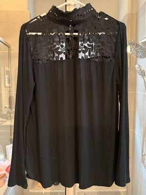 Who What Wear Black Lace Detail Top
